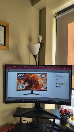 32" AOC Curved Computer Monitor 1