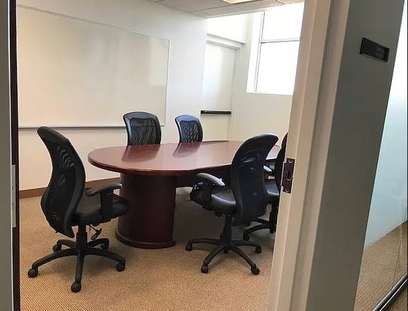 $750 HABITACIÓN PRIVADA DISPONIBLE - EXCELENTE UBICACIÓN EN NEEDHAM (Needham, (MA)63828557500545122