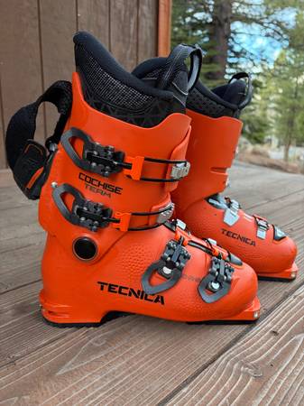 Technically Cochise Team boots, 24.5 1