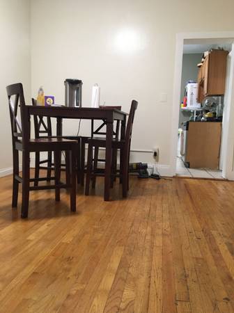 $1,125 / 1br - 120ft2 - Room for rent: 46 Park Vale Ave, Unit 1, Allston MA 02134 (one room) (Allston)63996402826755121