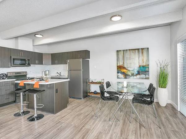 $1,200 / 1br - @@~~~~Modern 1 Bed / 1 Bath Apartment (Denver, CO)63844742284035123