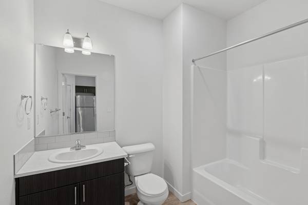 $1,750 / 2br - 969ft2 - Experience Comfort & Convenience at The Flats at Rogers Landing! (Newberg, Sherwood, McMinnville)63956503859331122