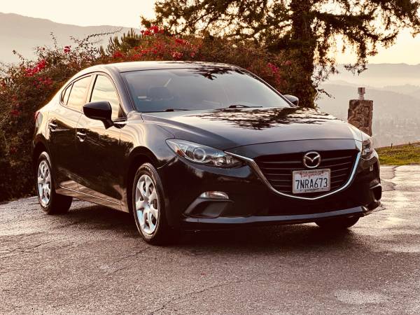 2016 Mazda Mazda 3 iSport 1