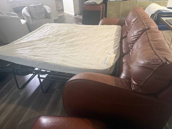 3 seater / Sofa bed 1