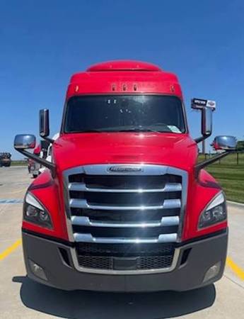 Hiring Experienced CDL-A Drivers for an OTR - up to $3000 per week 1
