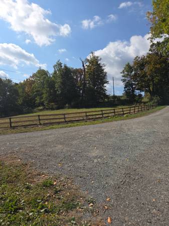 $4,000 / 2br - 2500ft2 - Equestrian Farm available for Long Term Lease (Montrose, PA)64035576116481122