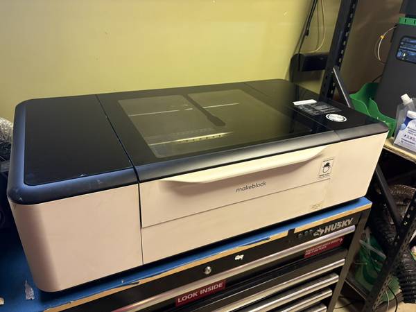 xTool Laserbox Pro 40W CO2 Laser Cutter/Engraver – Complete Bundle 1