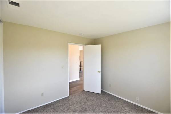 $2,050 / 3br - 2144ft2 - Tawny Meadow Way, Antelope, CA64043494461699124