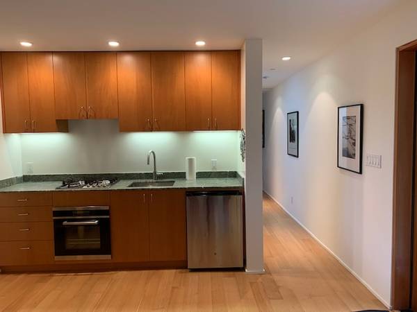 $2,250 / 1br - 500ft2 - Private furnished cottage on creek (west marin)63994101362307122