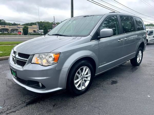 2019 *Dodge* *Grand* *Caravan* *SXT* ACCESIBILIDAD SILLA DE RUEDAS ENTRADA TRASERA - $39,900 (Dodge Grand Caravan)63621215239937122