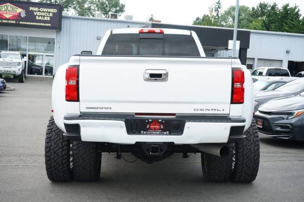 2016 GMC Sierra 3500HD 4x4 4WD Camioneta Denali Pickup - $36,995 (West Coast Autoworks Everett)63474838849409123