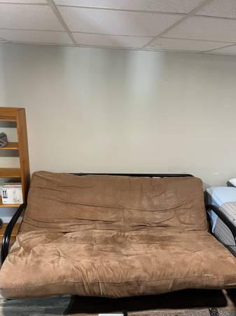 futon 1