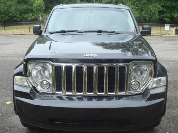 2012 Jeep Liberty 4x4 AWD 130K miles, runs and drives, needs work. - $1,500 (Federal Way)63622905788547121