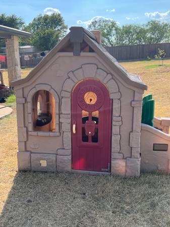 Play house 1