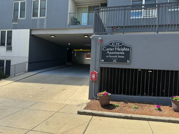 $2,233 / 2br - 936ft2 - MOVE IN SPECIAL! Newly Remodeled 2 Br in Chelsea! (Chelsea)63996406143363123