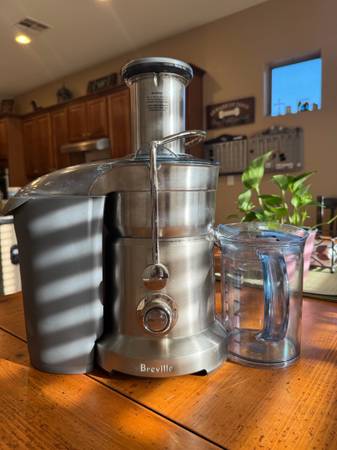 Breville BJE820XL Dual Disc Juice Processor 1