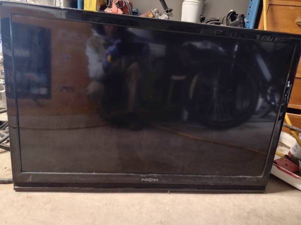 46" TV 1