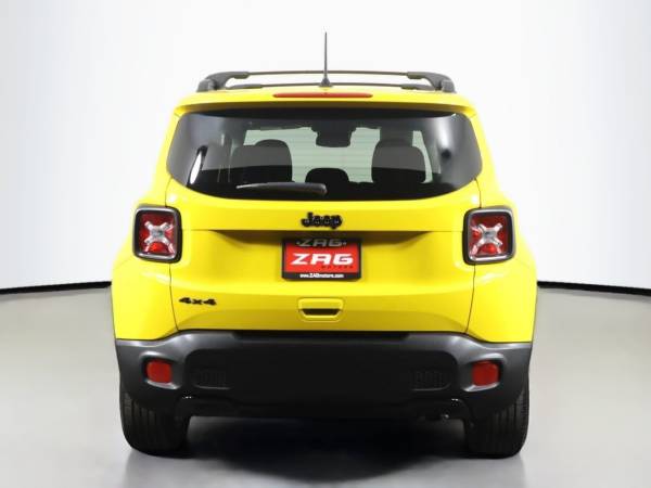 2018 Jeep Renegade Altitude Sport Utility 4D - $17,995 (_Jeep_ _Renegade_ _SUV_)63623005450627123