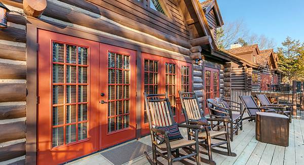 $1,200 / 2br - 1275ft2 - Big Cedar Two Bedroom Cabin (Ridgedale, MO)63754857639299121