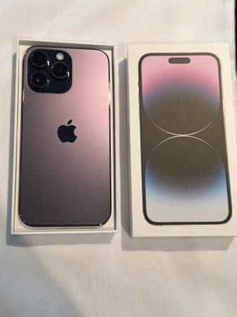 Excellent iPhone 14 Pro Max Unlocked 256GB w/ Box & Cable - Purple 1