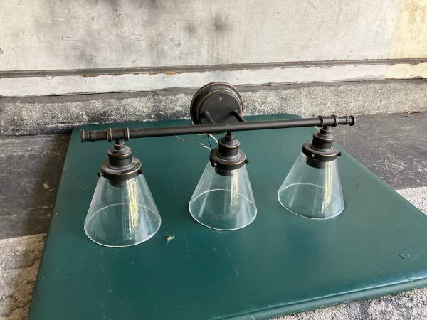 Bath Vanity Light (12-28) 1