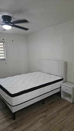 $875.00 / 3br - Modern 1 Bed Townhouse Room in Gainsville, FL | Available 09/15/2025 |63822864500099123