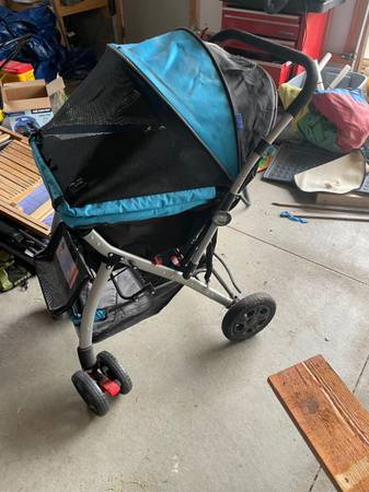 Pet stroller 1