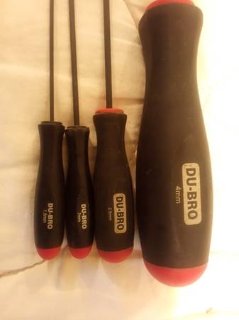 21 Hex Head & Slotted Screwdrivers, Du-Bro, Great Planes ETC - $40 (Ariton)63439479094657120