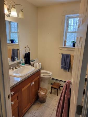 $2,500 / 2br - 850ft2 - Alton 2 Bedroom Duplex Unit 2 (Alton NH)63656212356993121