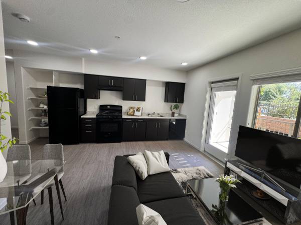 1BD/1BA Available 1