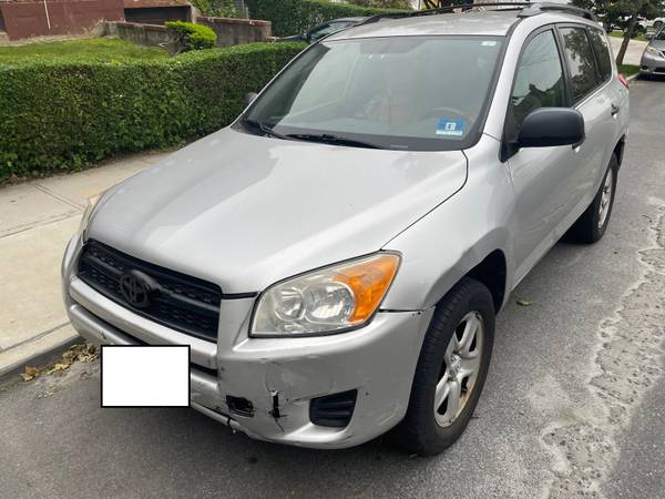 2012 Toyota RAV4 LE (RAV 4) SUV 4x4 AWD - Needs Transmission - $4,800 (QUEENS)63614331023875121