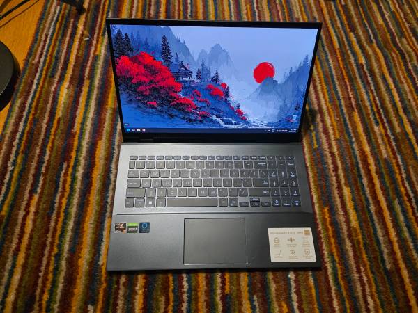 ASUS Zenbook Pro 15 OLED - Ryzen 7, RTX 3050 Ti, Touchscreen| Like New 1