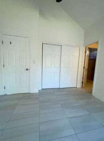 $910 / 2br - Welcome to this charming 2-bedroom, 2-bathroom house for rent availabl (Napa, CA)63667889128193123