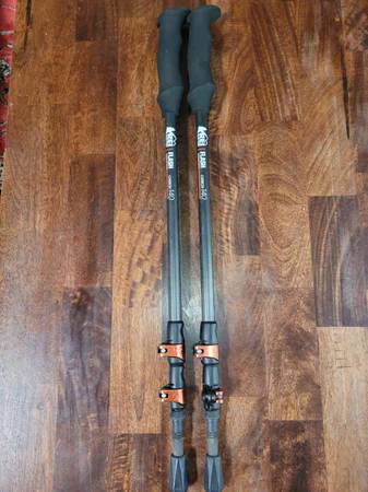 REI carbon hiking poles 1