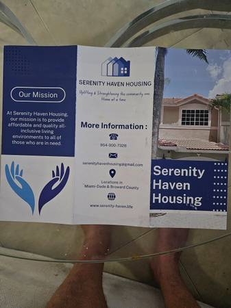 Affordable SHARED room in beautiful House for men 1