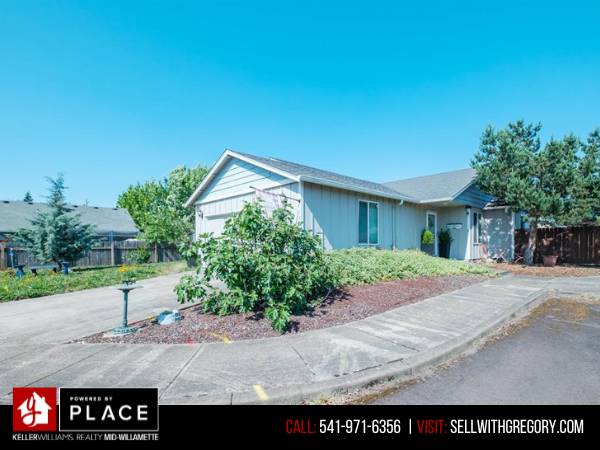 $325,000 / 3br - 1263ft2 - Joya y Espaciosa Casa en Cul-de-Sac Cerca de Foster Lake (Sweet Home OR)63624726795393122