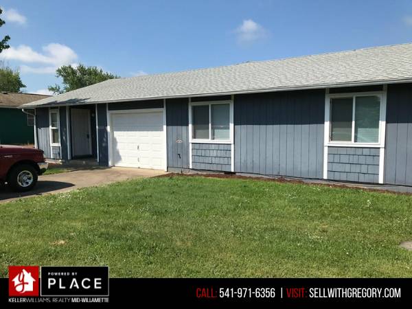 $459,000 / 6br - 2052ft2 - Charming corner duplex in Lebanon with separate street access! (Lebanon OR)63624697424259121