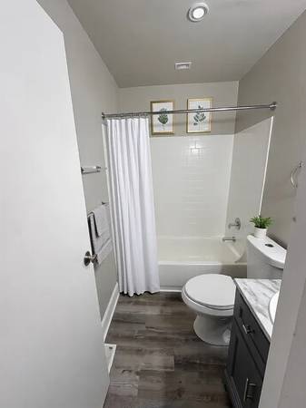 $1,759 / 2br - 886ft2 - STOP BY ASHLAND TOWNE SQUARE APTS FOR AN OPEN HOUSE TODAY!! (Ashland , VA)64027112955265124