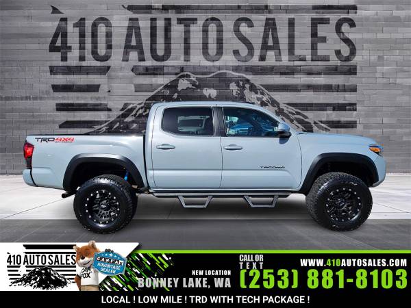 2018 Toyota Tacoma TRD Off-Road - Photo 2