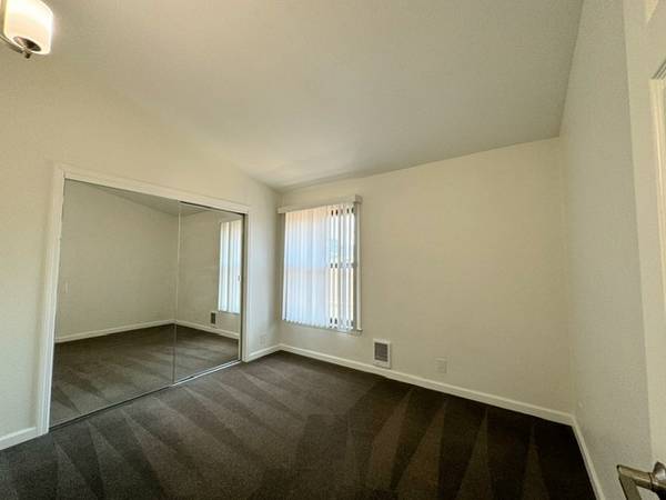 $2,895 / 2br - 800ft2 - Rare opening!  2 bedroom 1.5 bath townhouse near NPGS (Monterey)64054765993601123