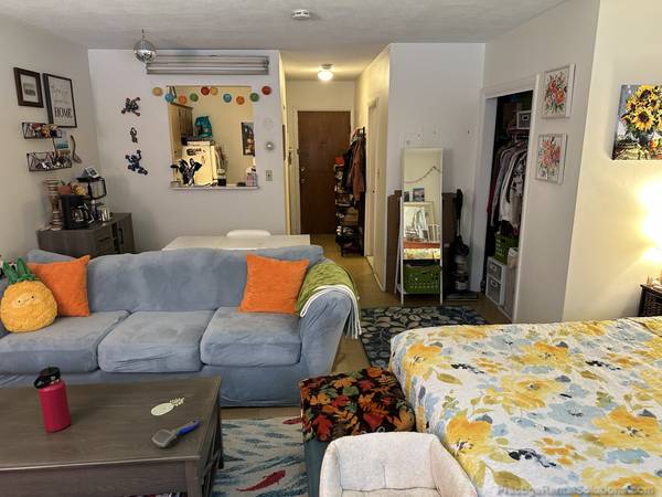 $1,900 Studio Avail NOW Free off ST. parking!! Ht/Hw incl-Laundry-on Train (Allston)63996404937475121