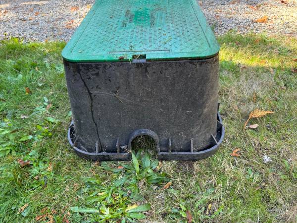 Irrigation box 1