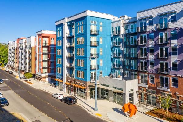 $1,999 / 598ft2 - Exceptional Studio Steps to Trails-6 Weeks Free & Quartz Counters (Redmond, Downtown Redmond)63773355409539122