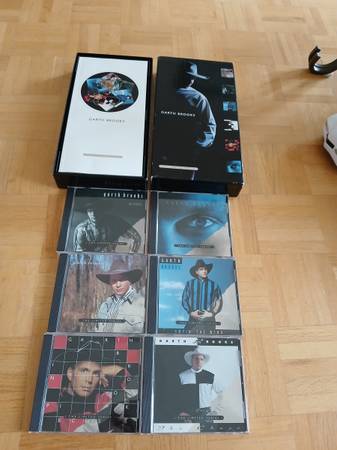 The Limited Series By Garth Brooks (6-Disc Boxed CD Set) 1