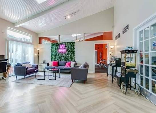 $305 / 1br - 804ft2 - 1 Bed in Galveston - Short Term Lease $305 (galveston)63879461836033123
