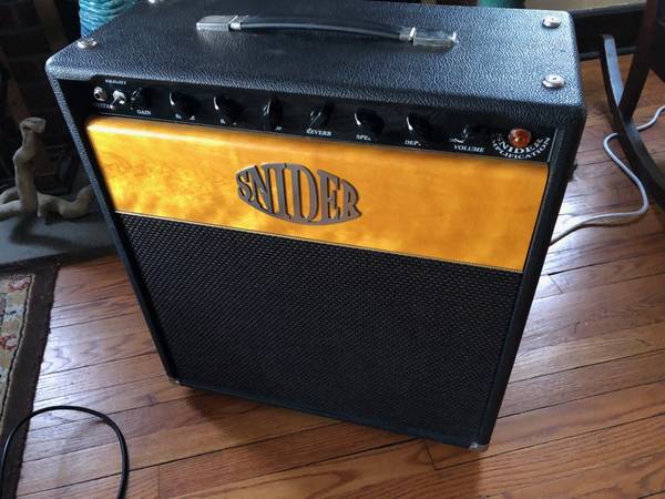 Snider California Combo Amp 1