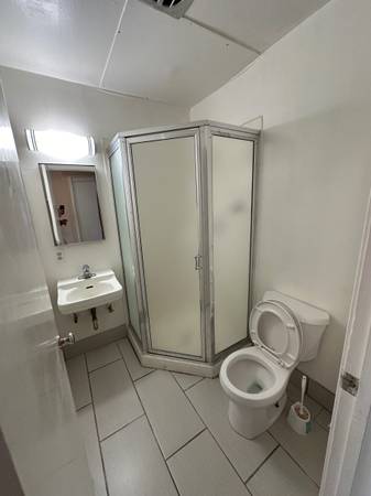 $1.799 / 350 pies² - Estudio amueblado con acceso controlado a pie hasta las tiendas de UCB, remodelado. ¡Disponible ahora! (Berkeley)63348313828353124