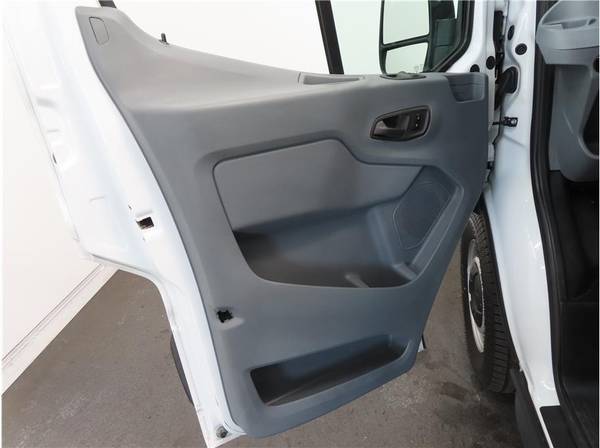 2018 Ford Transit Van   Cargo Van - $20,999 (Escondido Auto Super Center)63440406215809124