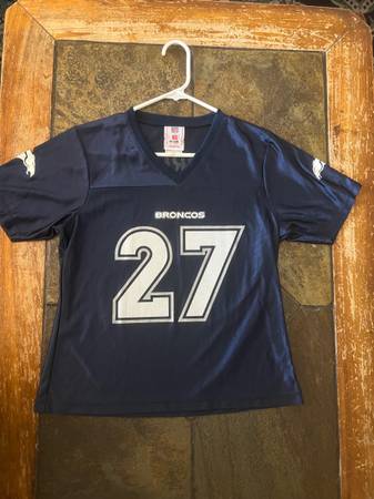 DENVER BRONCOS women’s jersey size S #27 MORENO 1