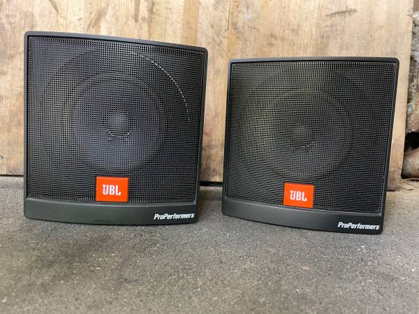 JBL speakers 1
